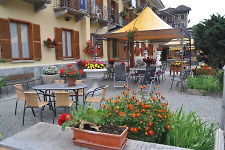 Albergo Ristorante Bar Grand'Usseglio