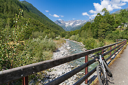 Sentiero natura della val Grande di Lanzo in MTB