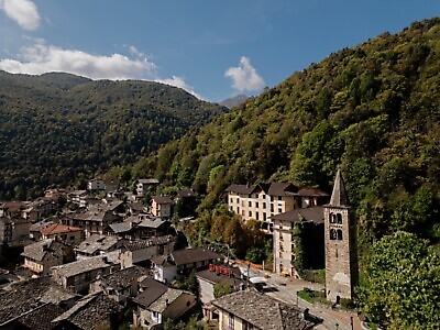 Campanile romanico di Santa Marcellina