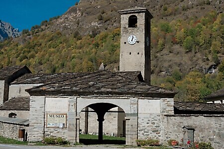 Museo Civico Tazzetti e Complesso parrocchiale