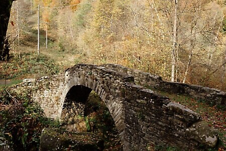 Ponte della Torretta a Richiaglio e Cappella del Biolai