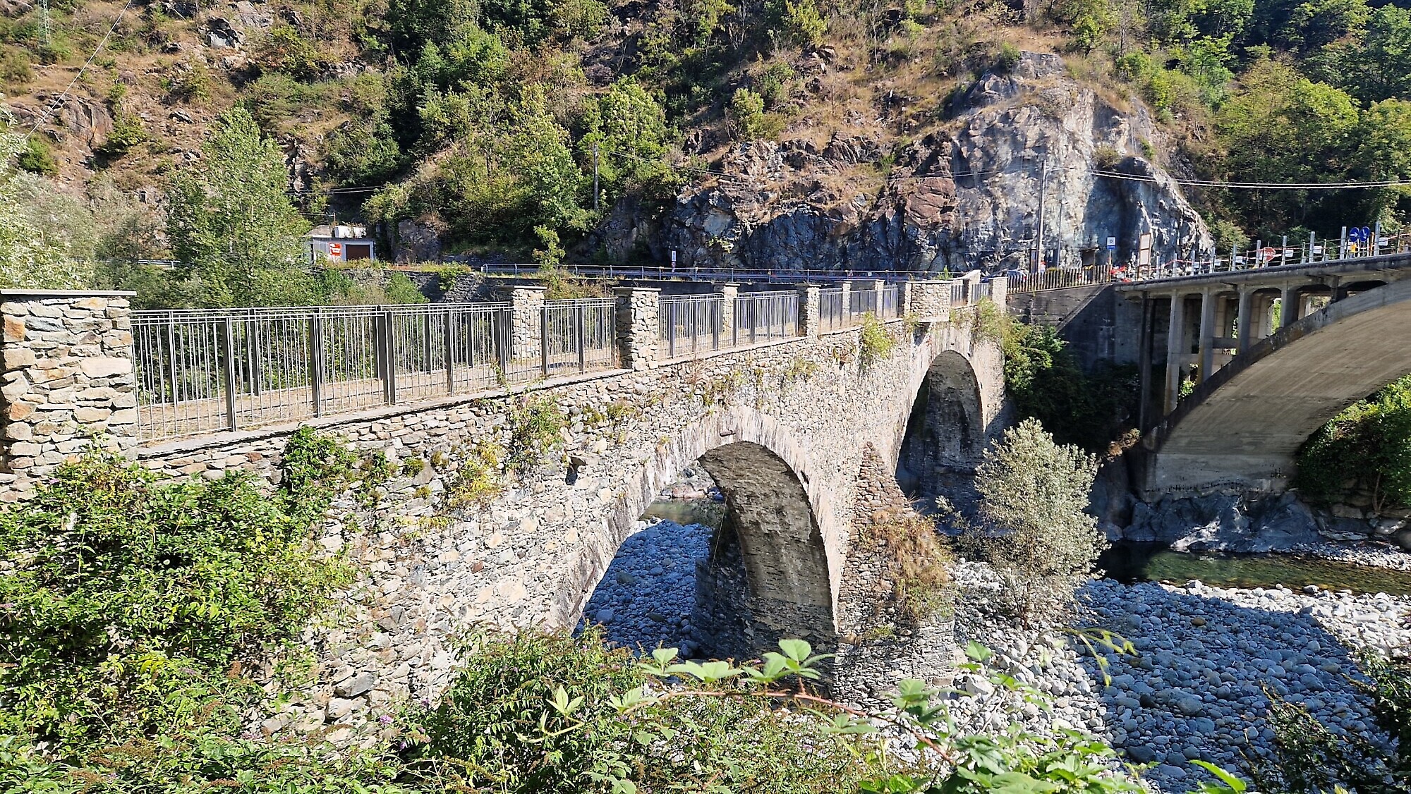 Ponte pedonale di Traves