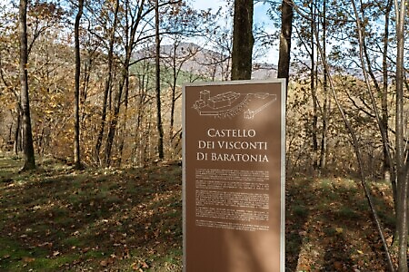 Resti del castello di Baratonia e San Biagio