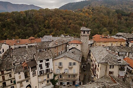 Lanzo Crossing 1 - Dal treno al rifugio