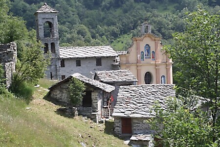 Lanzo Crossing 1 - Dal treno al rifugio